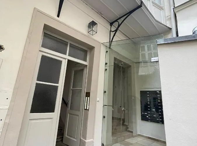 Default Stepahnsplatz Apartment Vienna